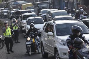 Pemberlakukan sistem satu arah di jalur mudik Selatan