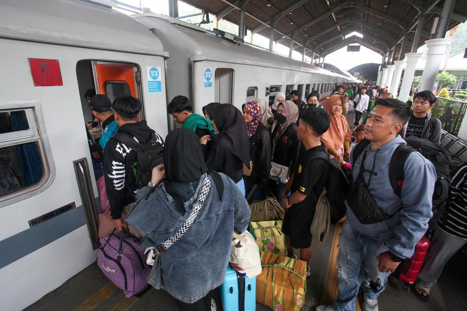 KAI, Arus Mudik