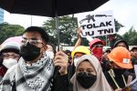 Demonstrasi Koalisi Masyarakat Sipil Desak Cabut UU TNI