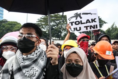 Demonstrasi Koalisi Masyarakat Sipil Desak Cabut UU TNI
