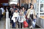 Arus balik pemudik pejalan kaki di Pelabuhan Bakauheni