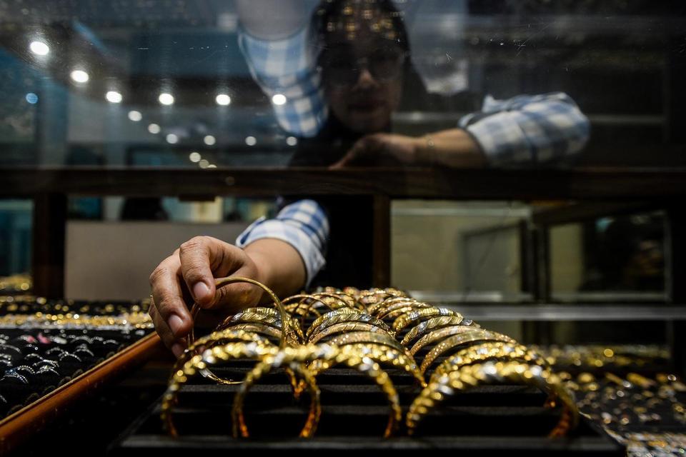 penjualan emas, hartadinata, hrta, toko emas, harga emas