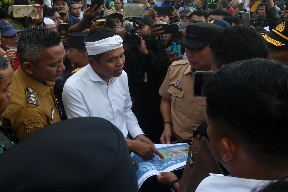 dedi mulyadi, jawa barat, barak militer