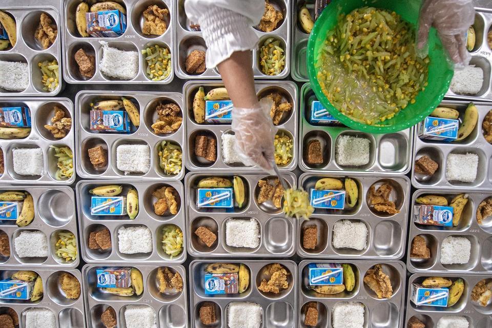 mbg, makan bergizi gratis, keracunan