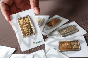 Sempat berada di harga tertinggi, harga emas terpantau stagnan