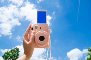 Kamera Polaroid Terbaik 2025
