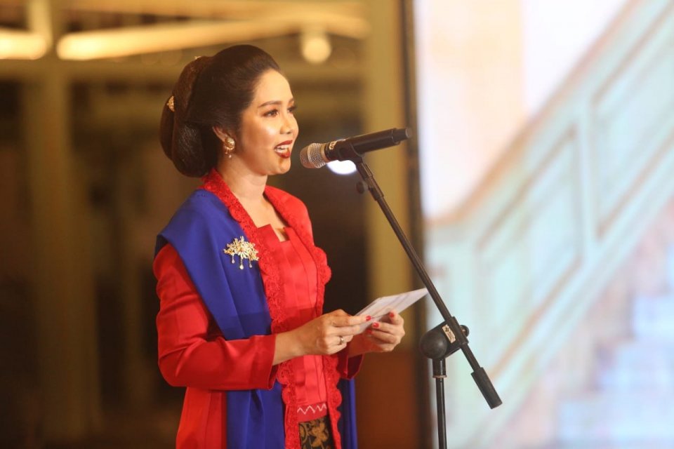 Direktur Utama Bank Permata, Meliza Musa Rusli, memberikan pidato dalam Royal Heritage Dinner Adeging Mangkunegaran ke-268 di Pura Mangkunegaran, Solo, Jumat (18/4) malam.