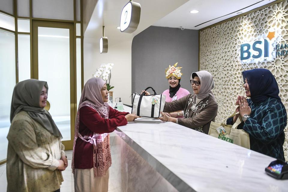 BSI, Bank mandiri, BMRI, spin off
