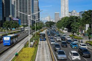 Tarif satu rupiah transportasi umum di Jakarta