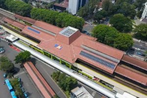 PLTS di Stasiun