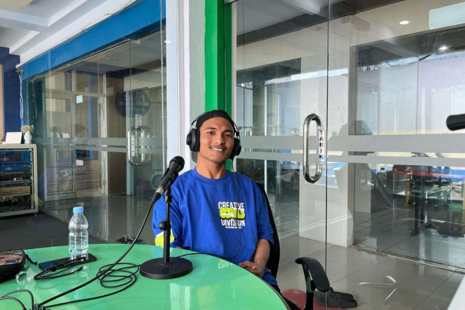 Lirik lagu Stecu Stecu
