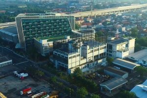 Gedung United Tractors UNTR