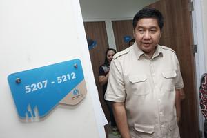 Menteri Maruarar Sirait tinjau rumah susun KITB