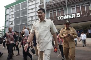 Menteri Maruarar Sirait tinjau rumah susun KITB