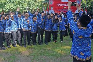 Pelantikan pegawai pemerintah di Gunung Tidar
