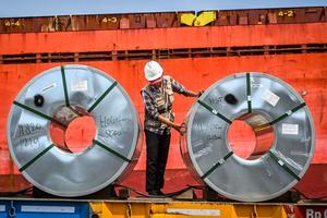 Indonesia ekspor baja lapis seng ke Amerika Serikat