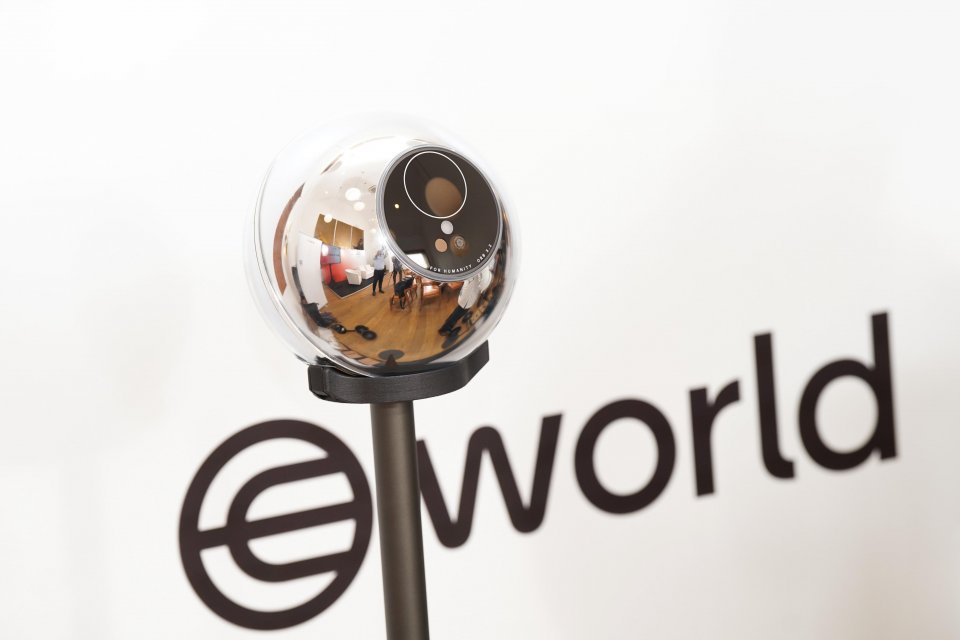 world app, WorldID, worldcoin, komdigi