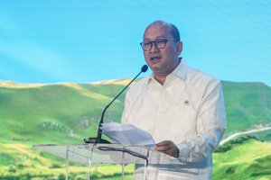 Kumparan New Energy Vehicle Summit 2025