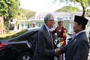 Prabowo sambut Bill Gates
