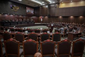 Sidang perdana gugatan UU TNI