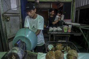 Harga kelapa naik di Ternate