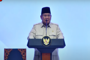 Prabowo saat memberikan arahan dalam Kongres IV Pengurus Pusat Tunas Indonesia Raya (Tidar) di Hotel Borobudur Jakarta pada Sabtu (17/5)