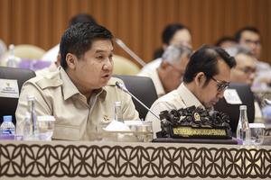 Rapat kerja Komisi V DPR dengan Menteri PKP