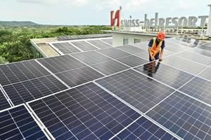 PLTS Atap di sektor perhotelan Bali
