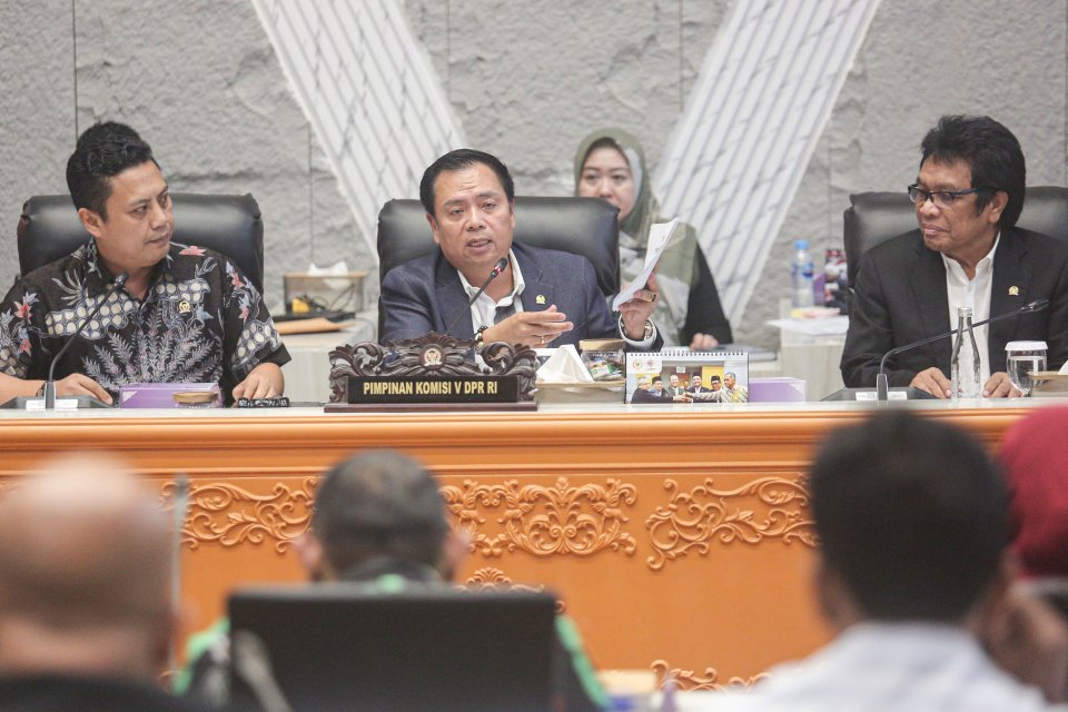 komisi v dpr setujui anggaran infrastruktur 2026, apbn 2026,