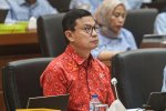 Rapat Komisi IX DPR dengan Kepala Badan Gizi Nasional dan Kepala BPOM (Katadata/Fauza Syahputra)