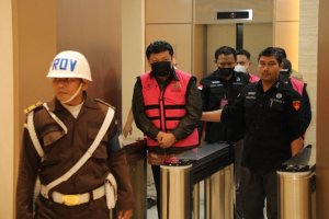 Komisaris Utama Sritex Iwan Setiawan Lukminto ditahan oleh Kejaksaan Agung