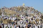 Kaum Muslim padati Jabal Rahmah jelang wukuf