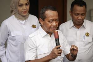 Menteri ESDM hentikan sementara tambang nikel di Raja Ampat