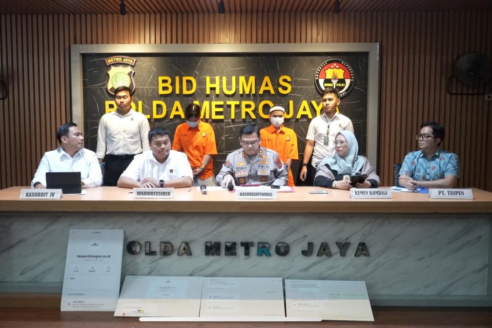 Penipuan yang mencatut nama TASPEN dibongkar oleh kepolisian, di Jakarta, Kamis (5/6/2025).