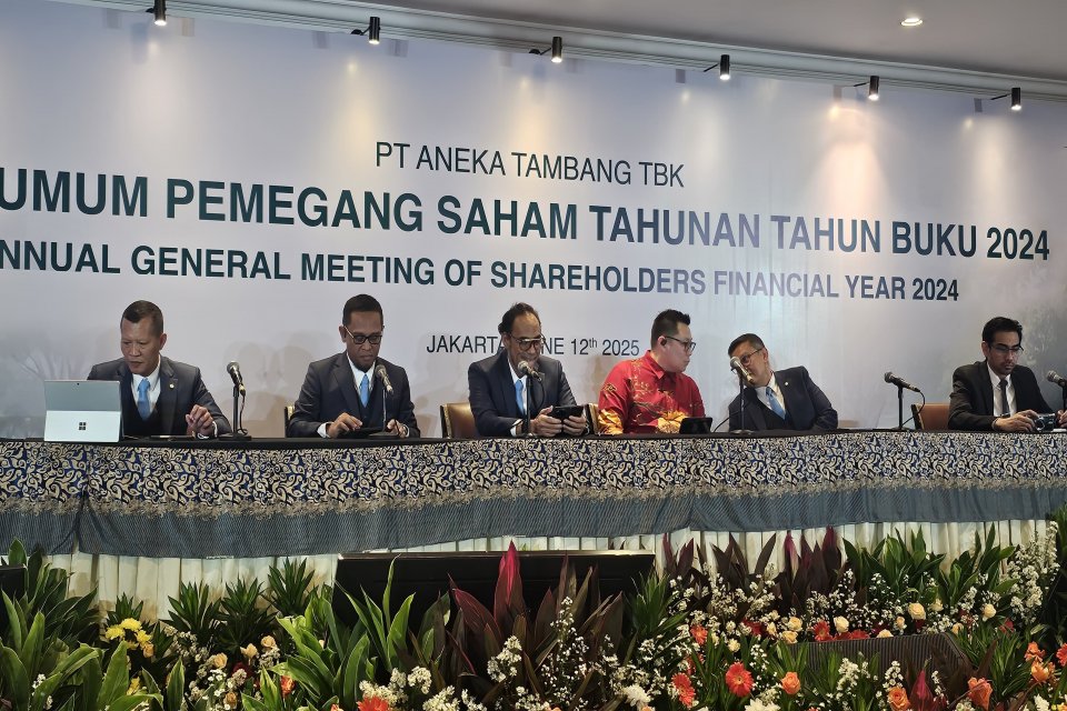 Rapat Umum Pemegang Saham Tahunan Antam mengangkat Achmad Adrianto sebagai direktur utama pada Kamis (12/6).