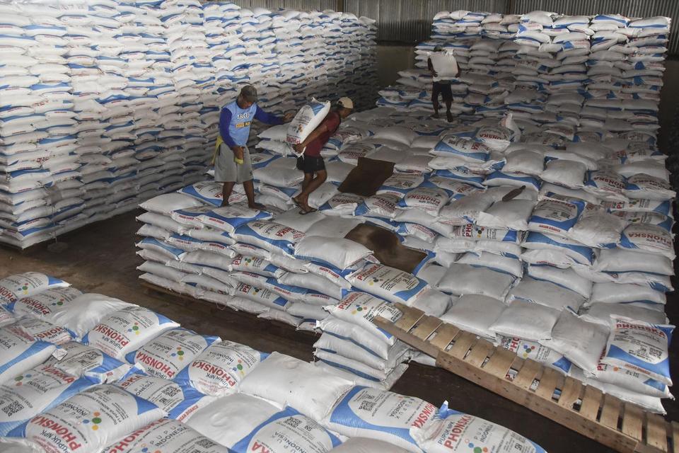 Pupuk indonesia, energi mega,transisi energi