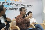 Wakil Menteri Komunikasi dan Digital (Wamenkomdigi) Nezar Patria dalam diskusi Forum Pemred (FP) Talks di Antara Heritage Center, Jakarta, Kamis (19/6
