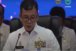  Sekretaris Kemenko Polkam Letjen Mochammad Hasan saat konferensi pers di Jakarta