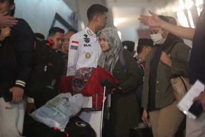Konflik Iran dan Israel Memanas, Kemenlu Evakuasi WNI ke Indonesia (Foto: Katadata/Fauza Syahputra)