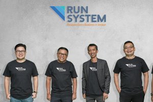 PT Global Sukses Solusi Tbk (RUNS)