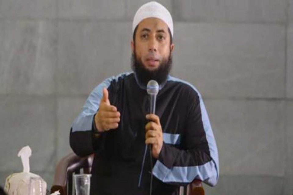 Profil Ustaz Khalid Basalamah