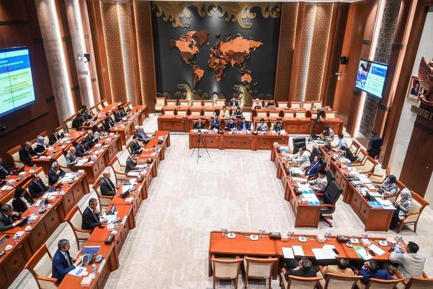 Raker Menteri Luar Negeri dengan Komisi I DPR