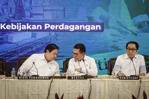 Konferensi pers deregulasi kebijakan impor dan kemudahan berusaha