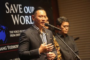 Peluncuran video musik Save our World karya Susilo Bambang Yudhoyono and Friends (Foto: Katadata/Fauza Syahputra)