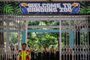 Penutupan sementara Kebun Binatang Bandung