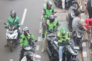 Kemenhub Berencana naikkan tarif ojek online hingga 15% (Foto: Katadata/Fauza Syahputra)