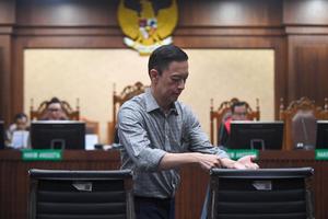 Tom Lembong dituntut tujuh tahun penjara