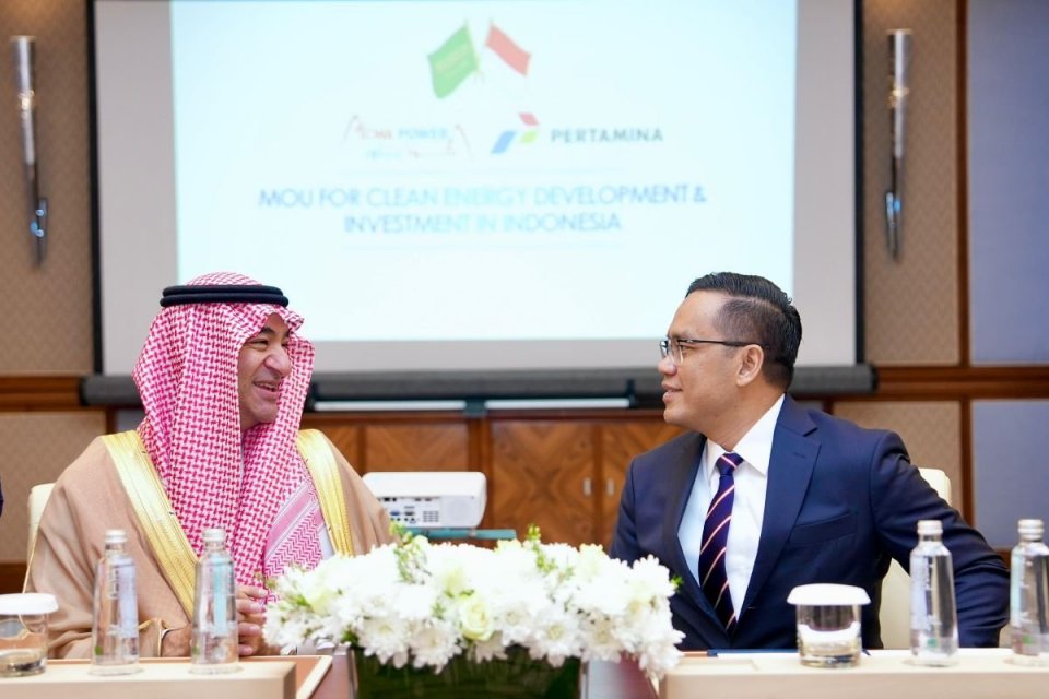 Pertamina Gandeng ACWA Power Kembangkan Teknologi Energi Bersih Skala Global
