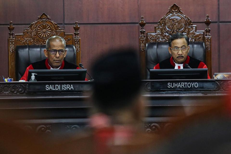 mk, wakil menteri, rangkap jabatan