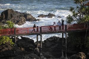 Kawasan geosite Pantai Menganti Kebumen